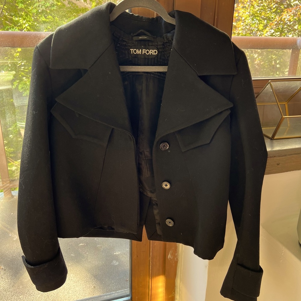Tom Ford Military Cropped Trench Coat! Not another coat like this! 🔥
